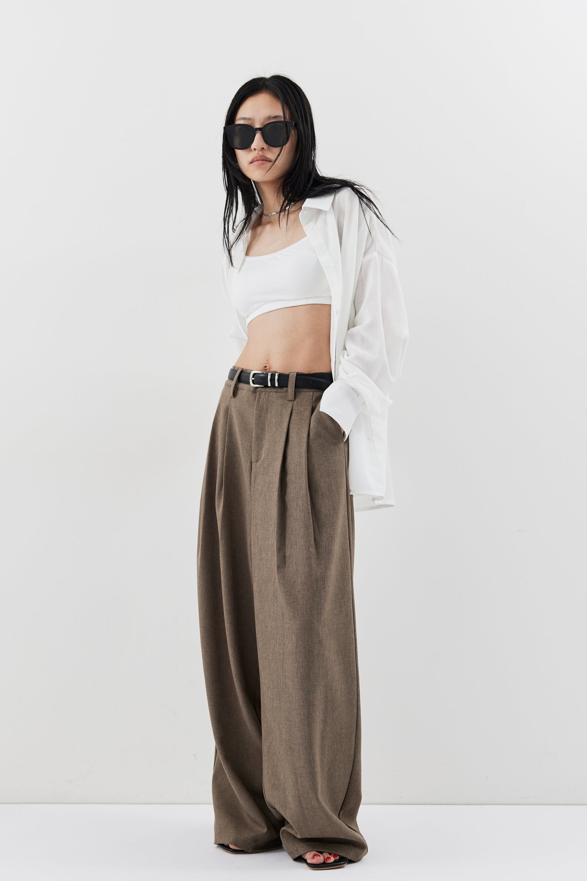 2-tuck wide pants