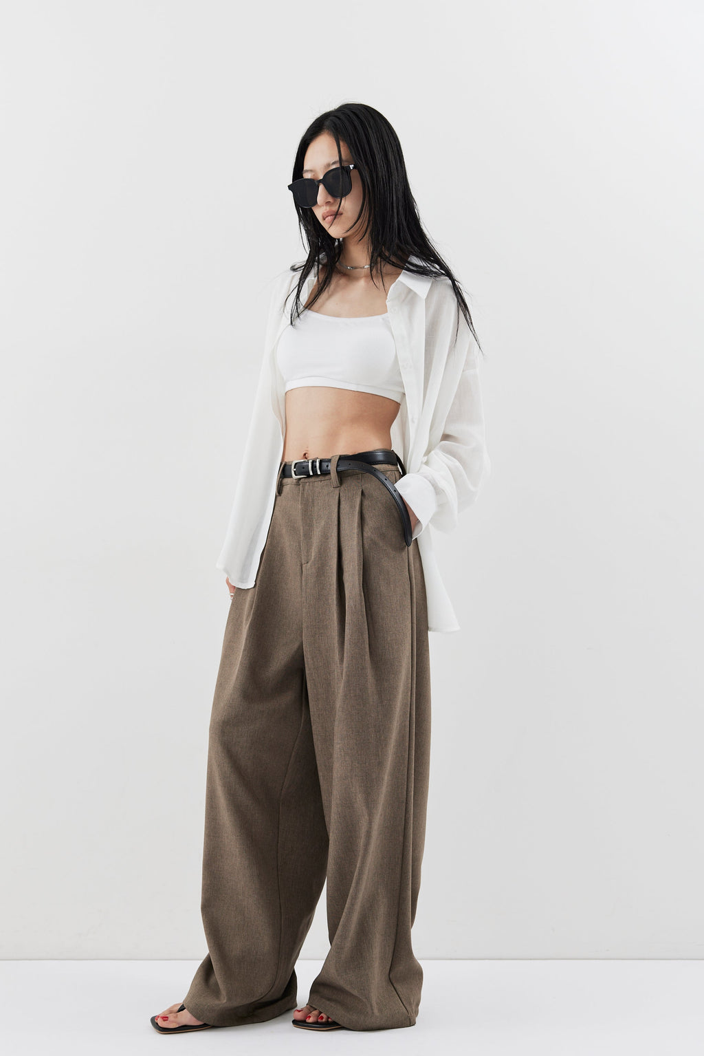 2-tuck wide pants