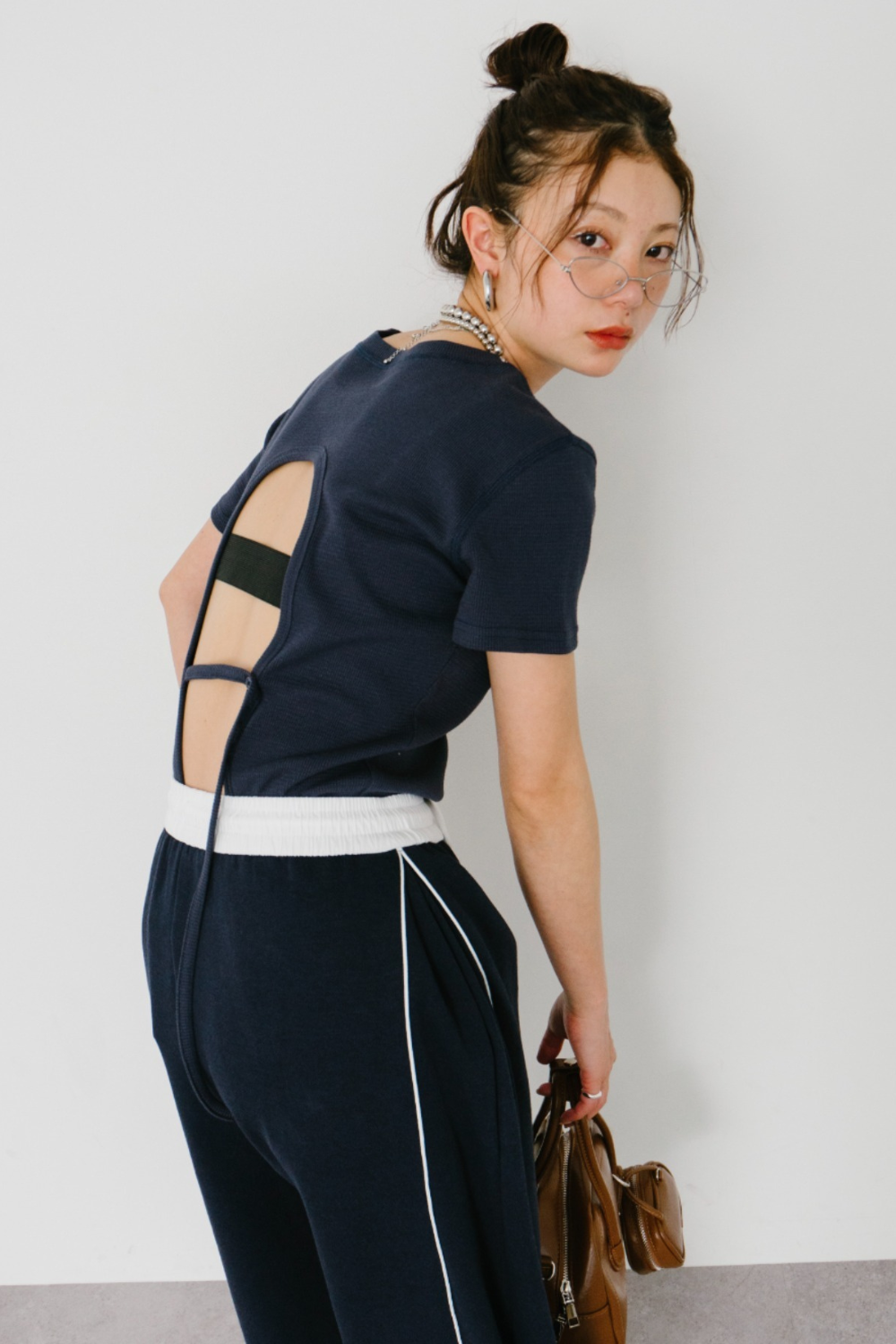 Back open thermal tee