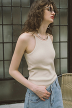 Cup in American Suri Tank