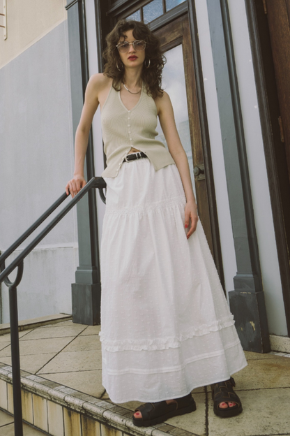 Tiered volume skirt
