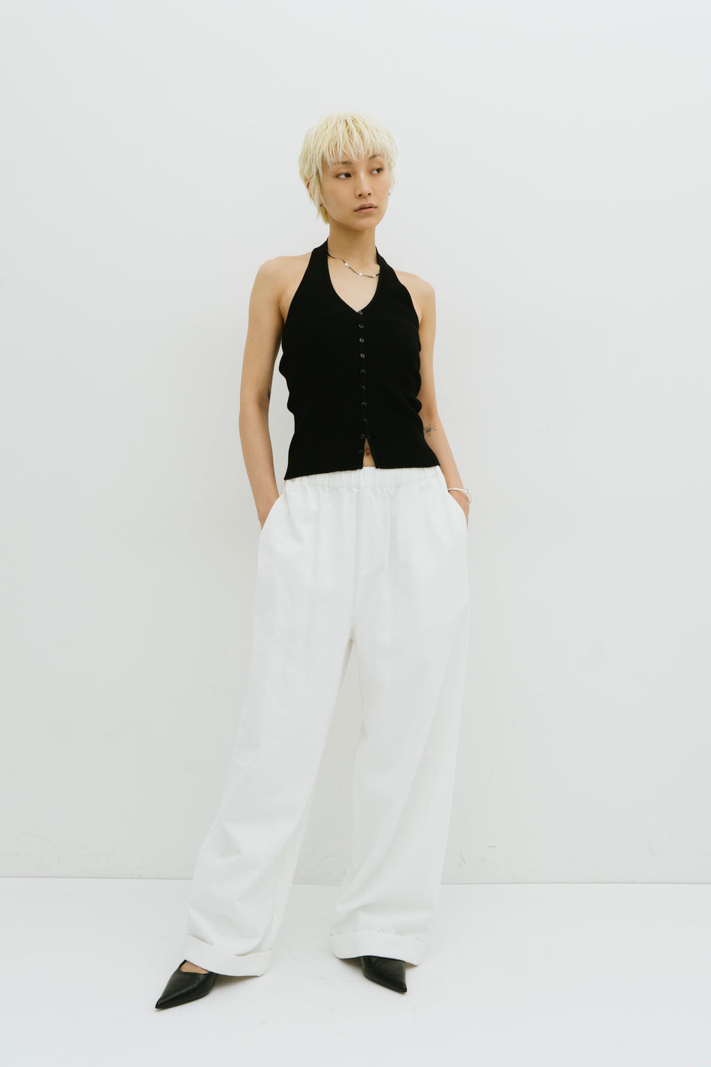 Halter neck knit vest