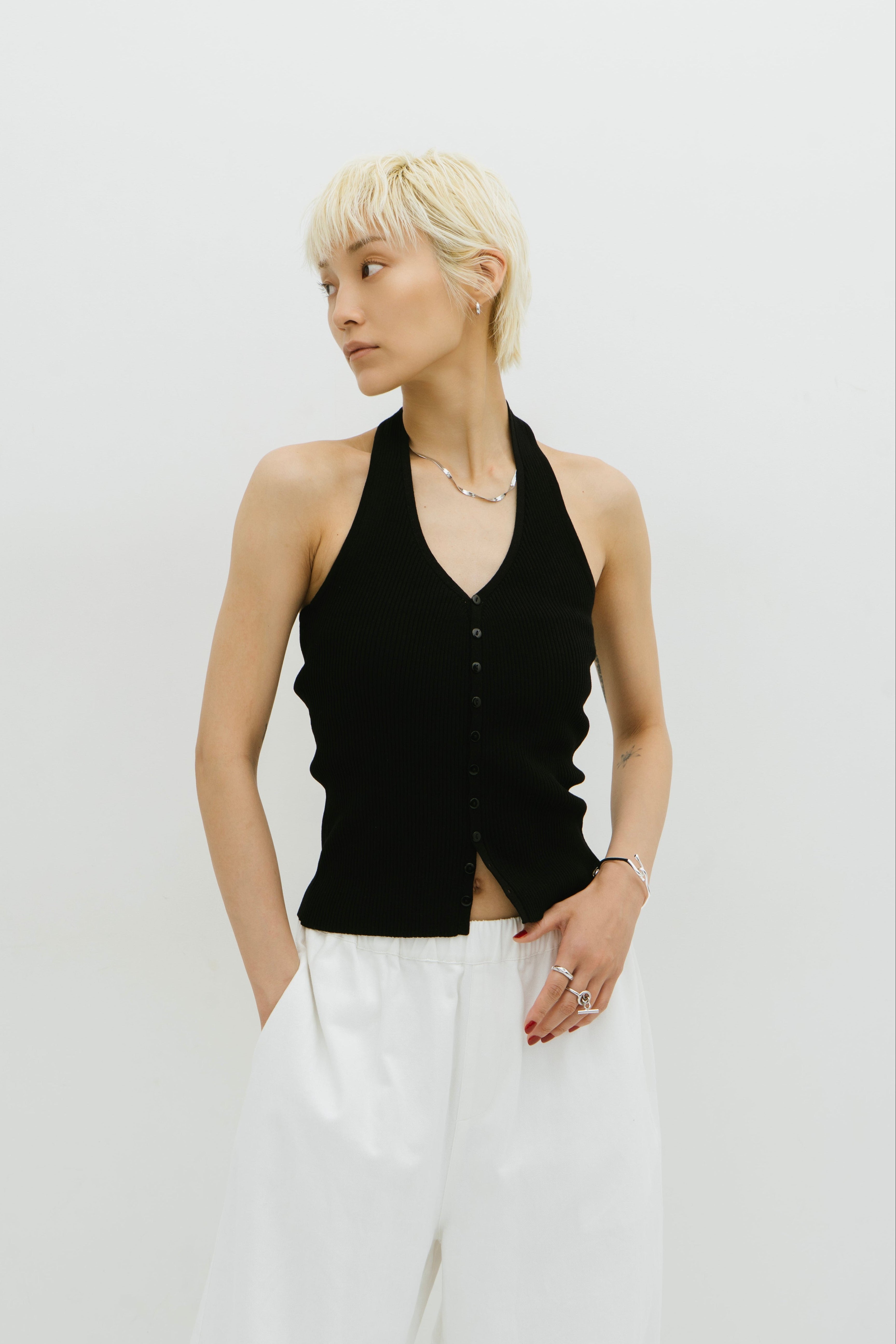 Halter neck knit vest