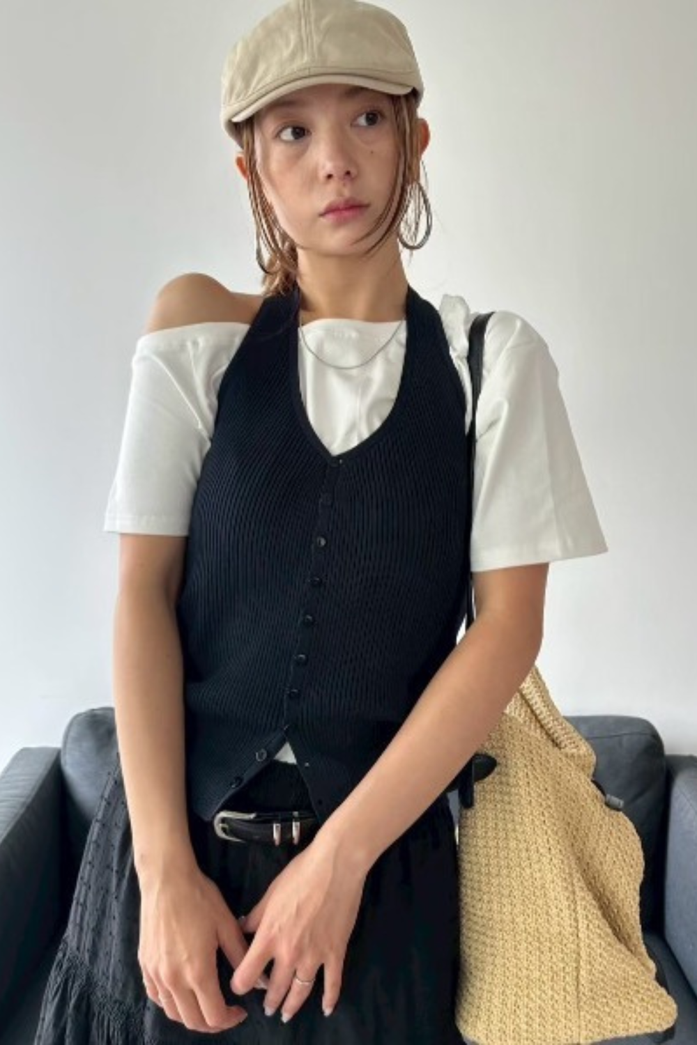 One-shoulder T-shirt