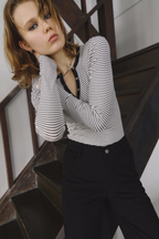 Snap-button henry-neck long sleeve TEE