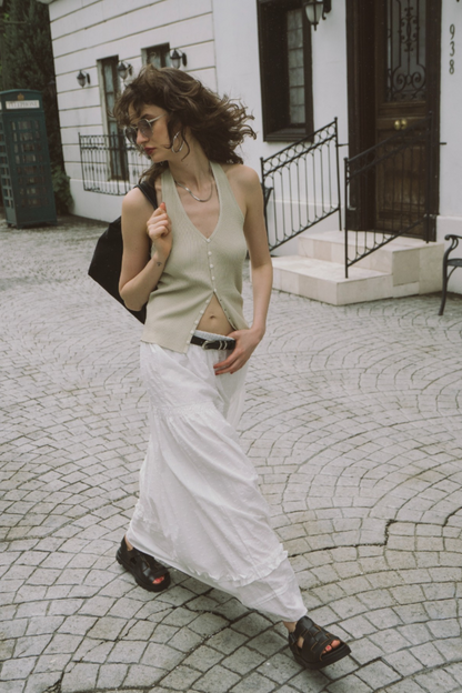 Tiered volume skirt