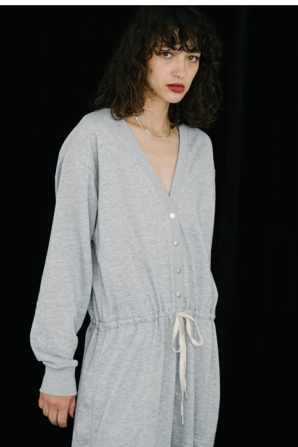 V-neck sweatshirt jumpsuit