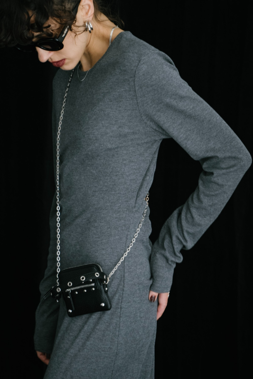 Long-sleeve back cut design dress