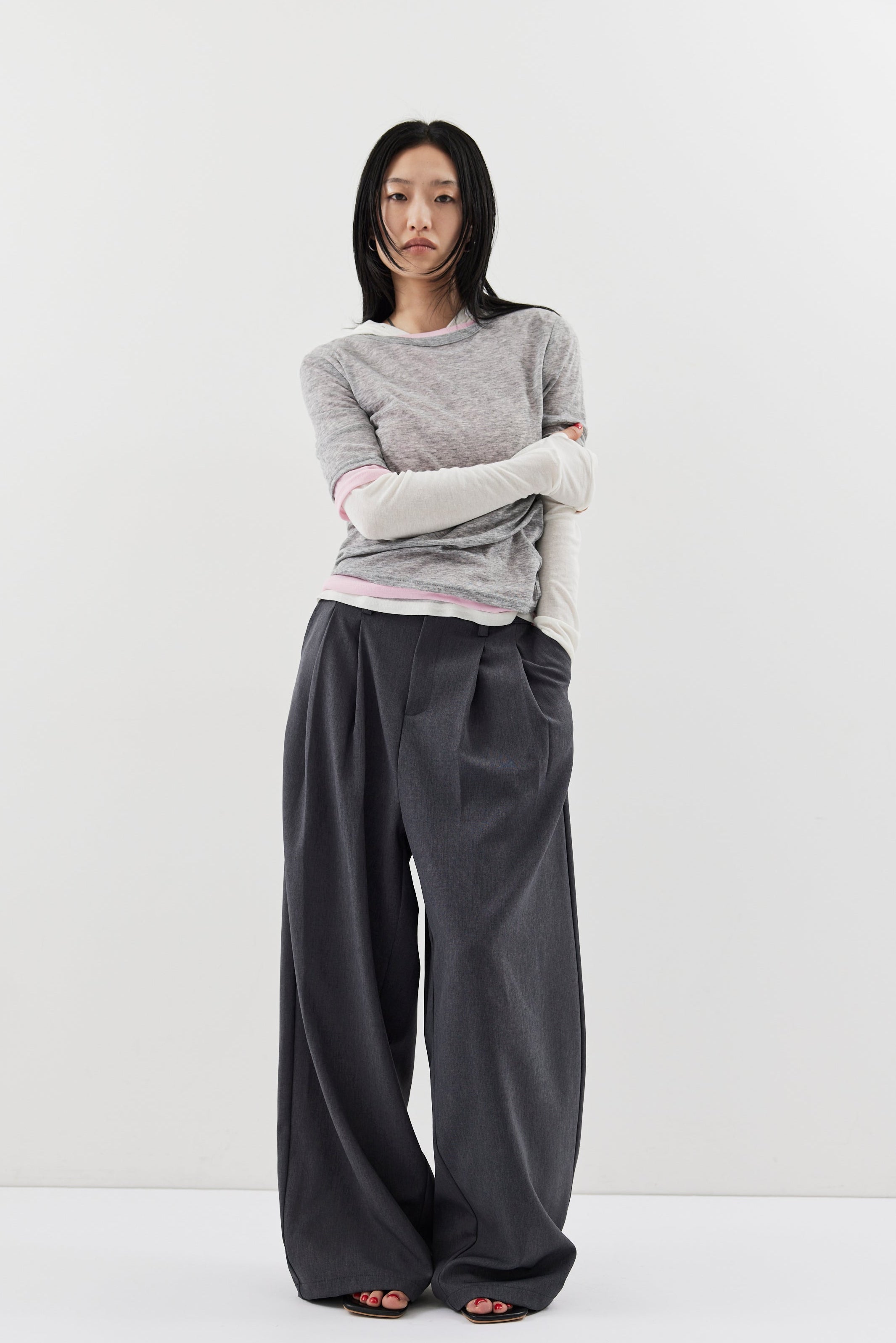2-tuck wide pants