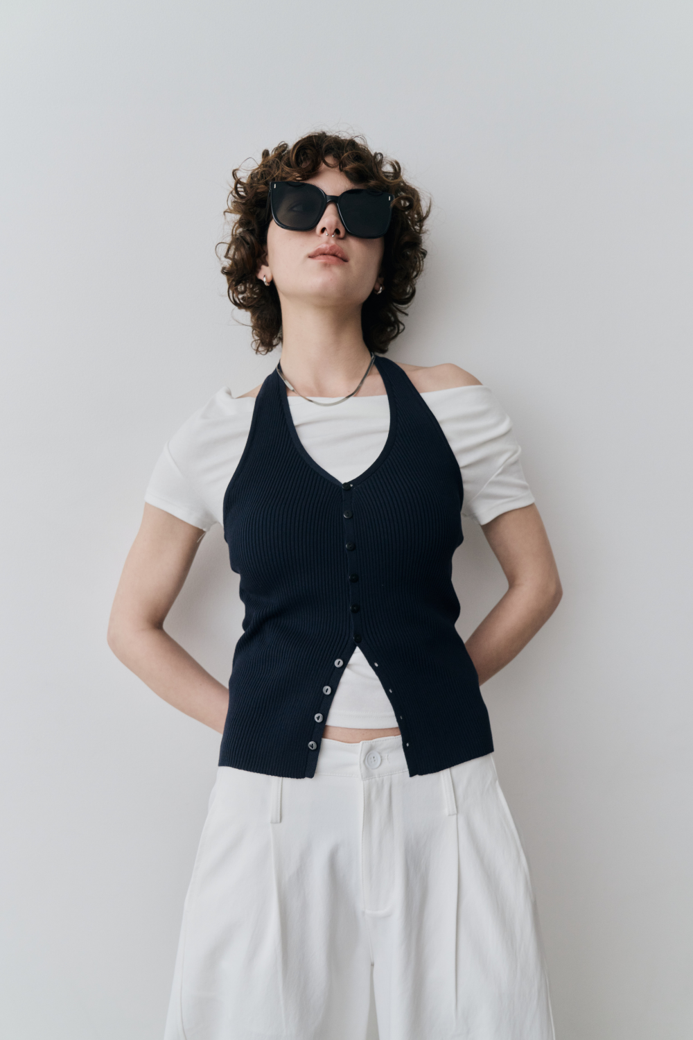 Halter neck knit vest