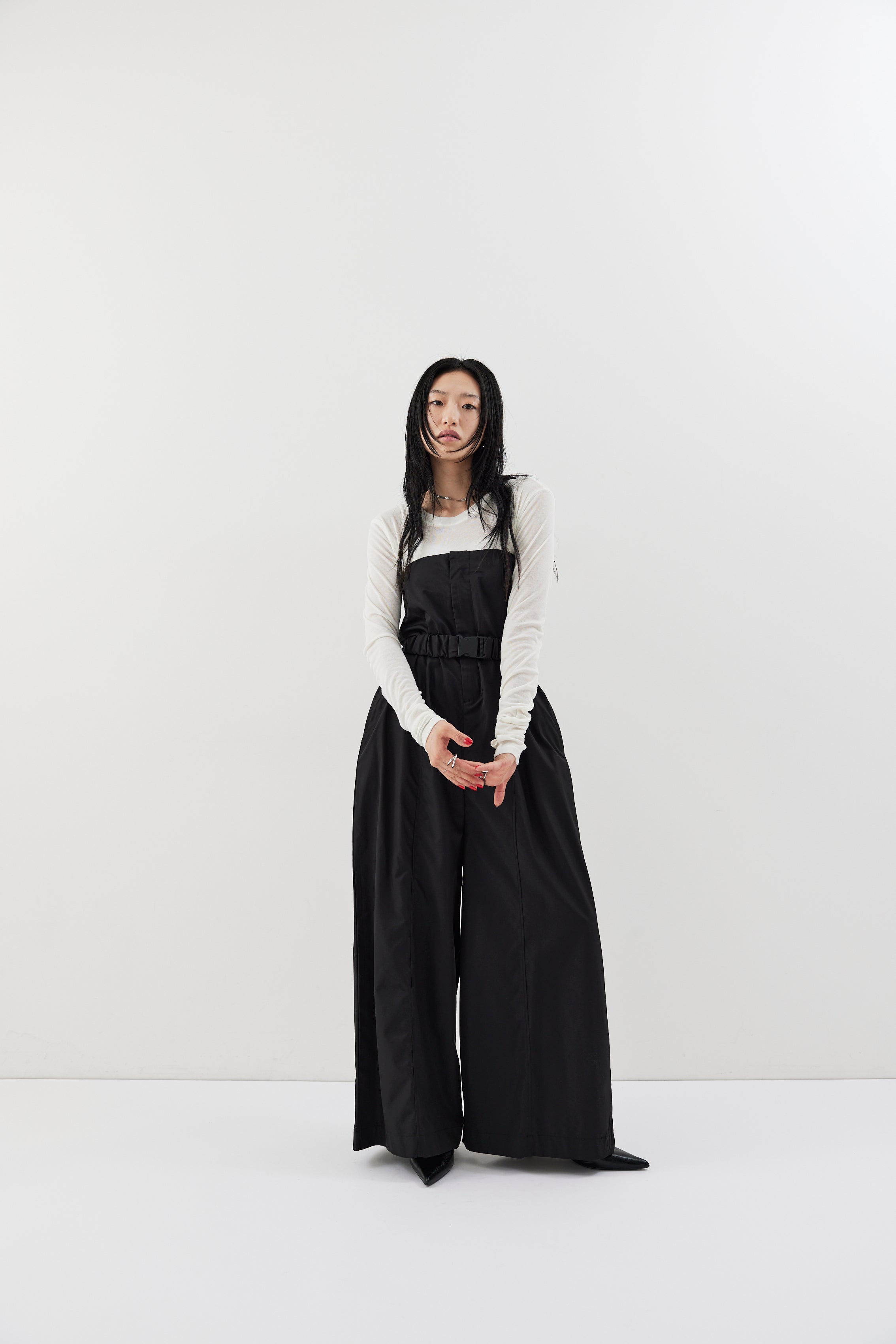 LIMITED SET 【TYPE B】MONOTONE