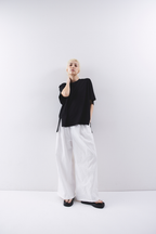 Low rise tuck wide pants