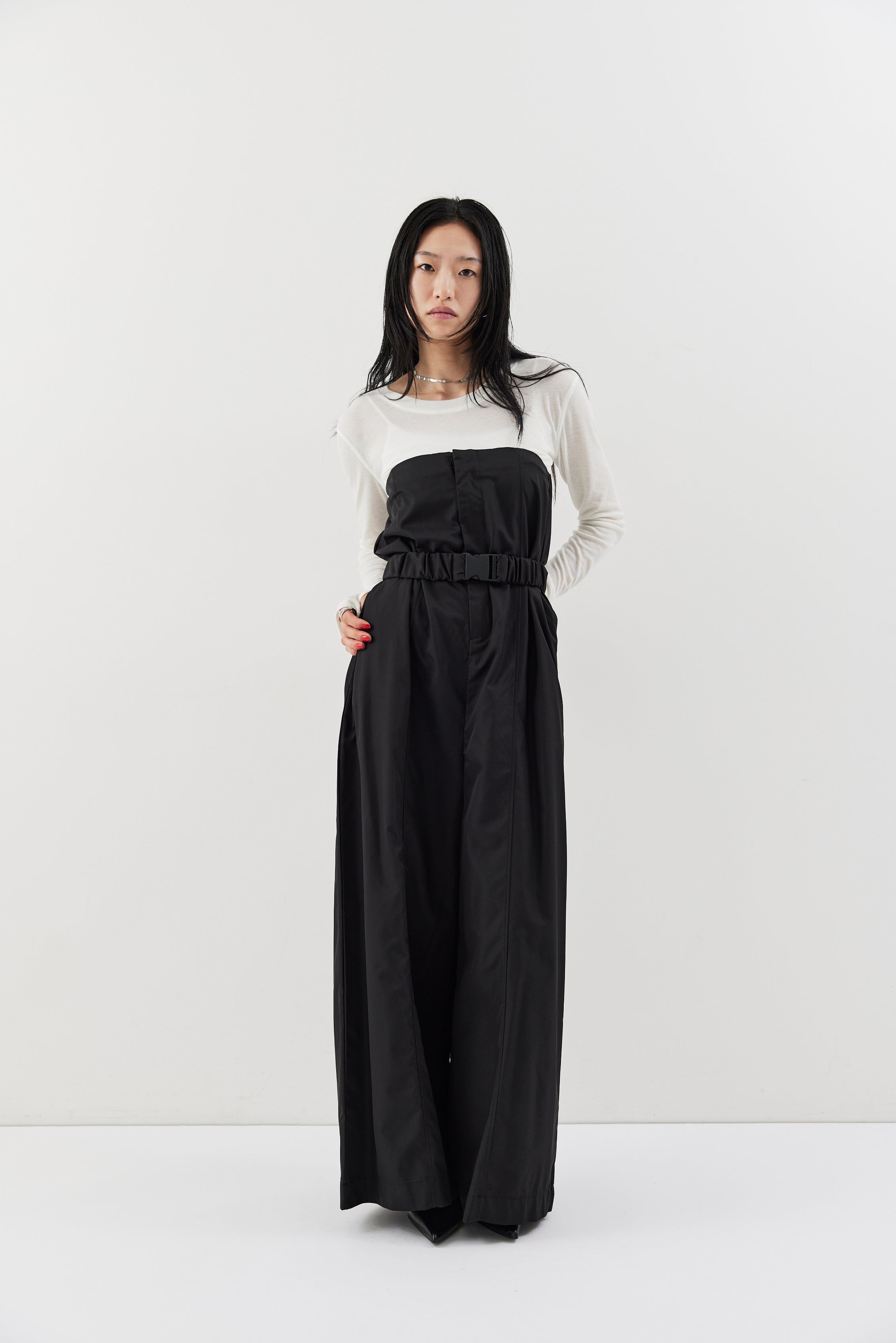 LIMITED SET 【TYPE B】MONOTONE