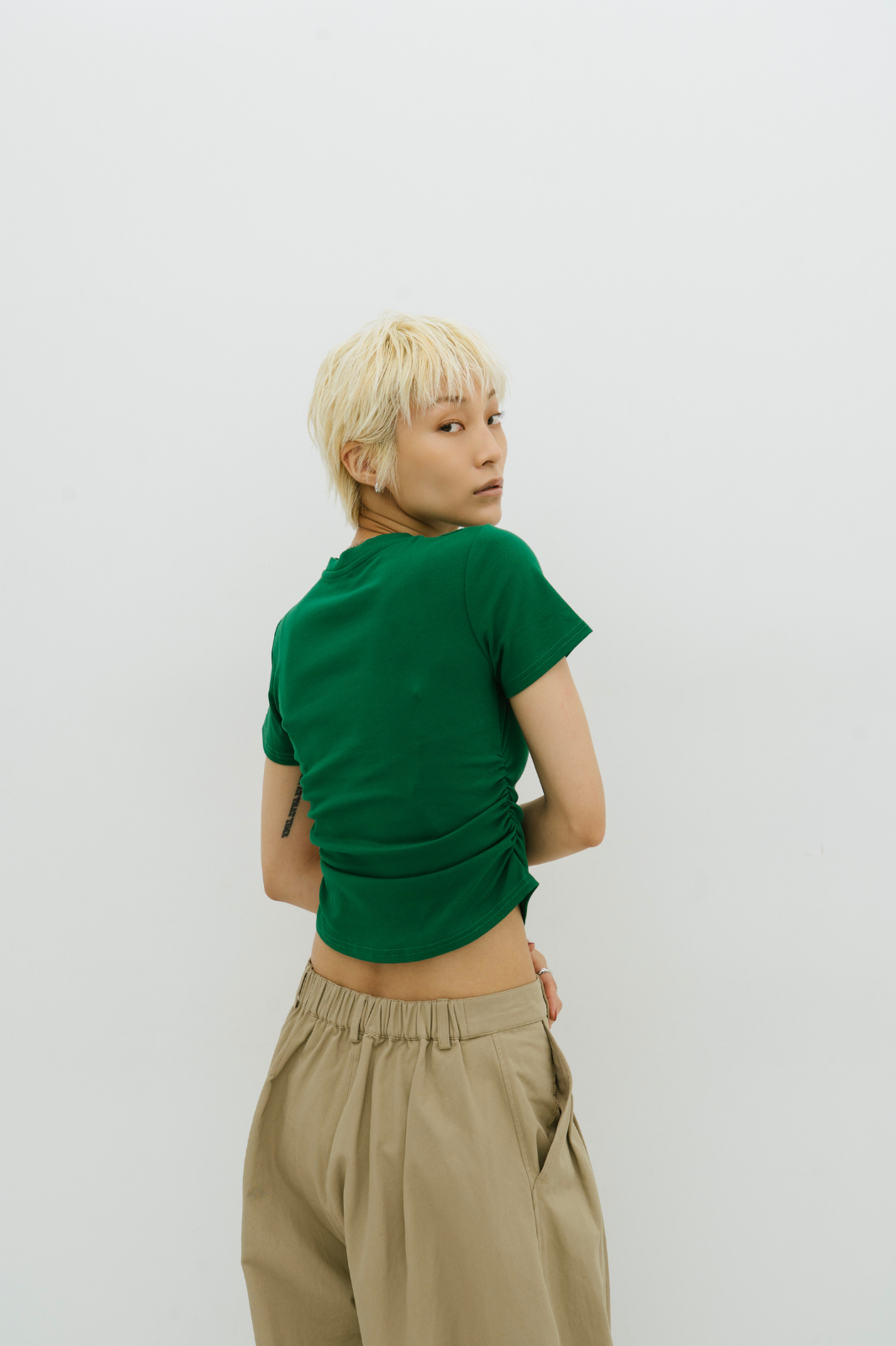 Side gather compact TEE