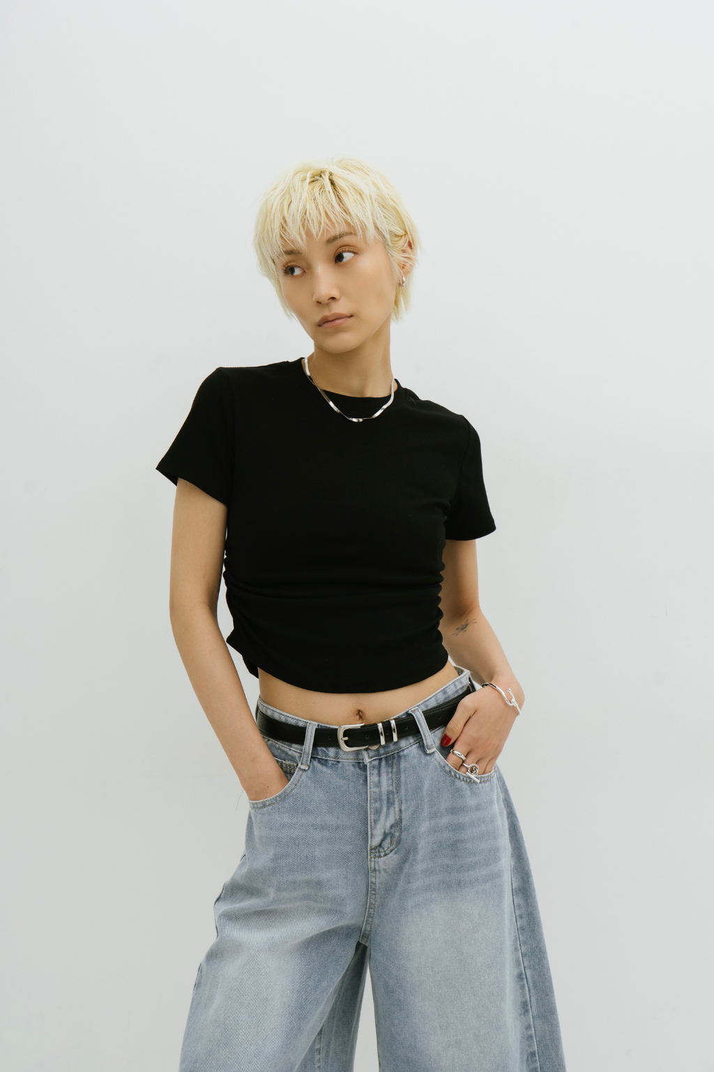 Side gather compact TEE