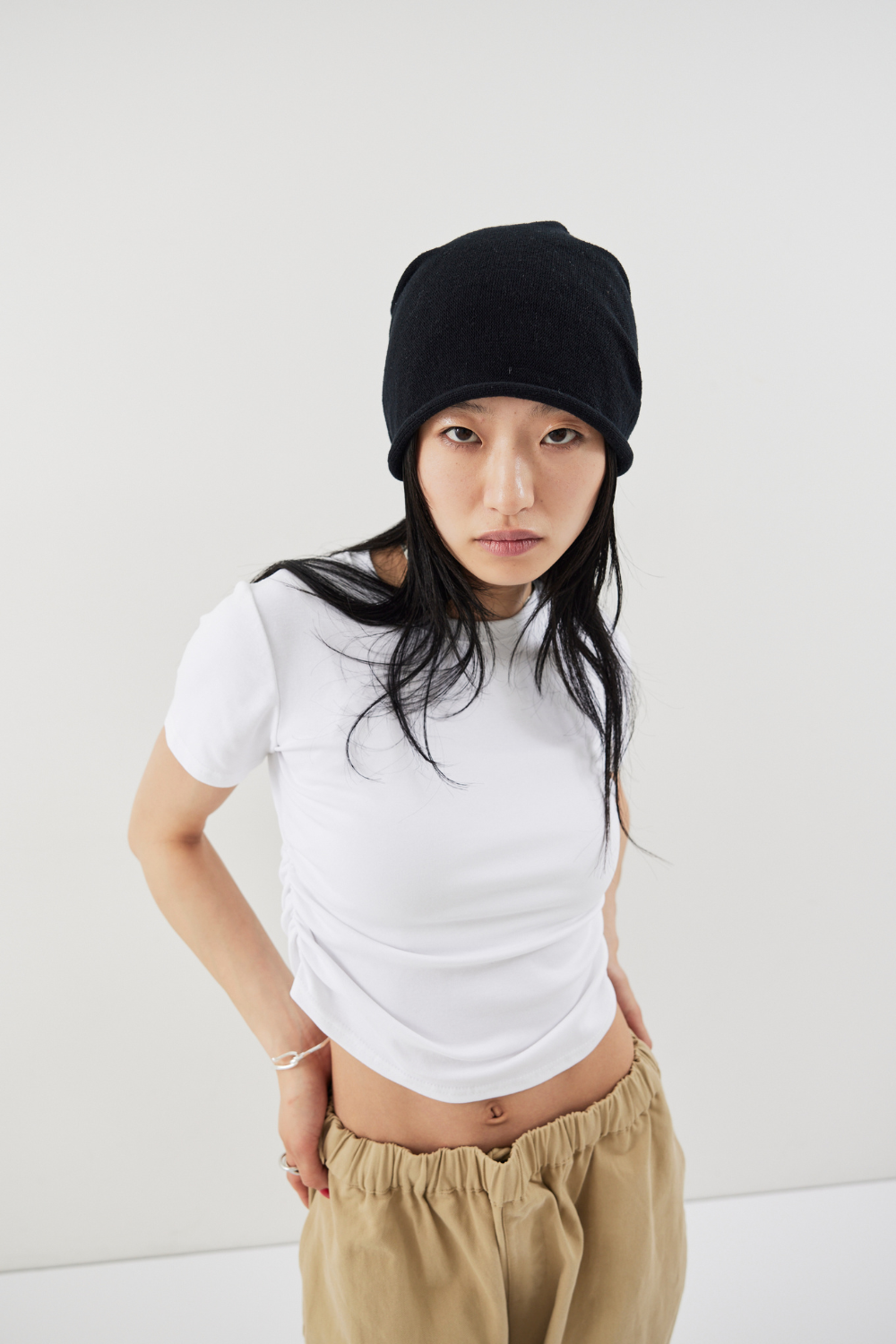 Side gather compact TEE