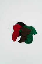 Side gather compact TEE