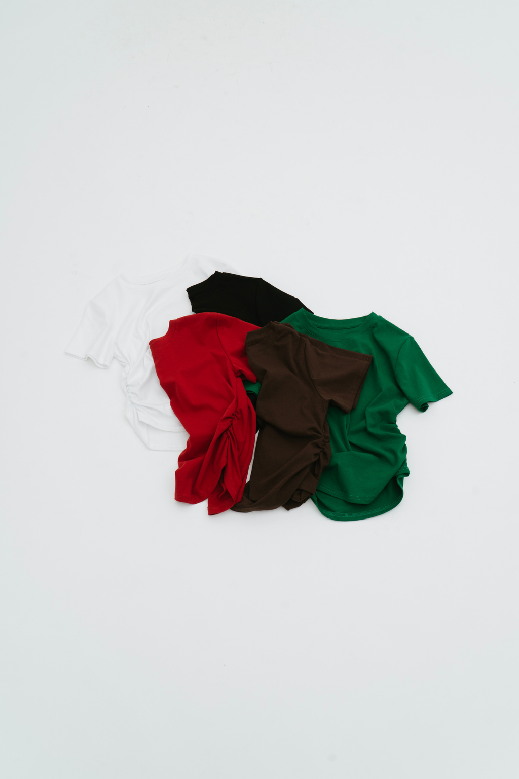Side gather compact TEE