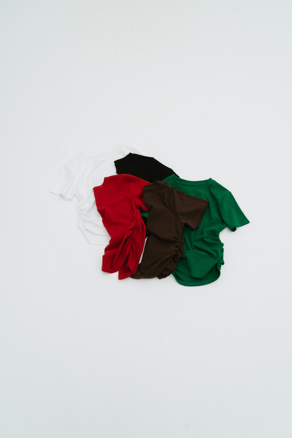 Side gather compact TEE