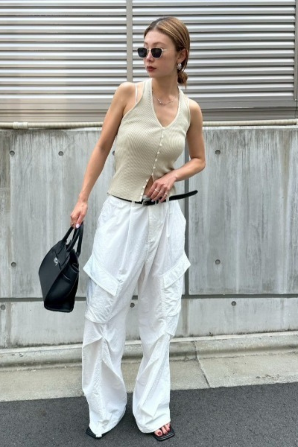 Halter neck knit vest