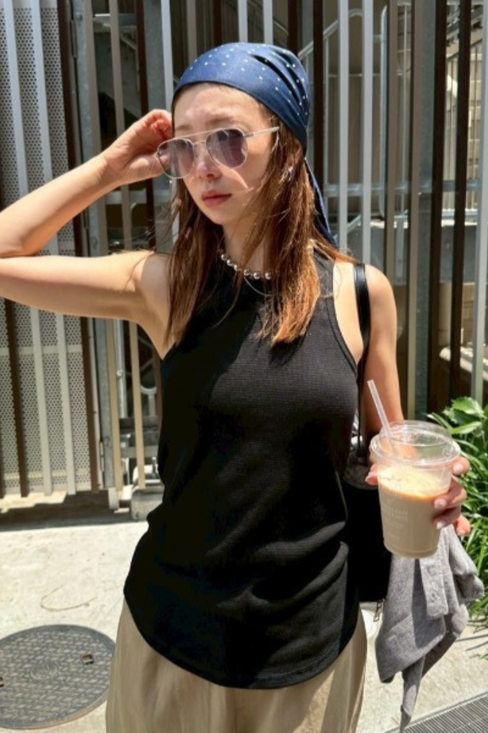 Thermal cup-in tank top