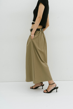 Tuck flare midi skirt