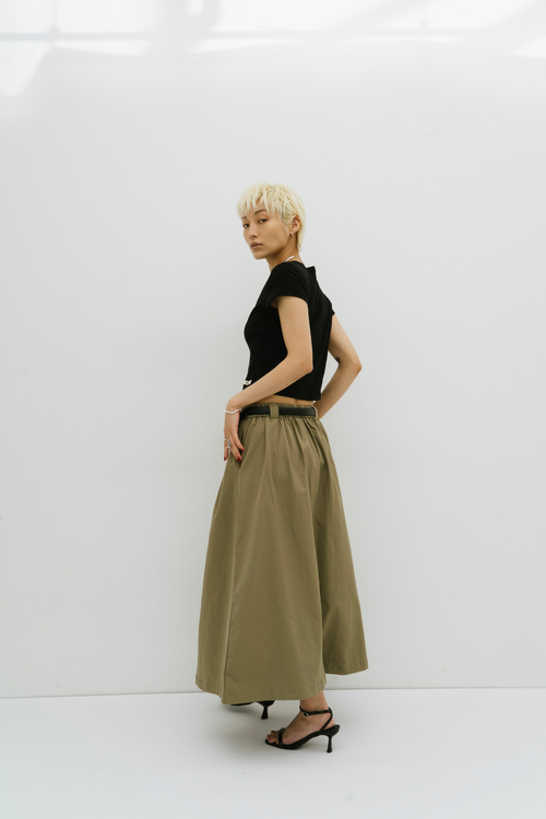Tuck flare midi skirt
