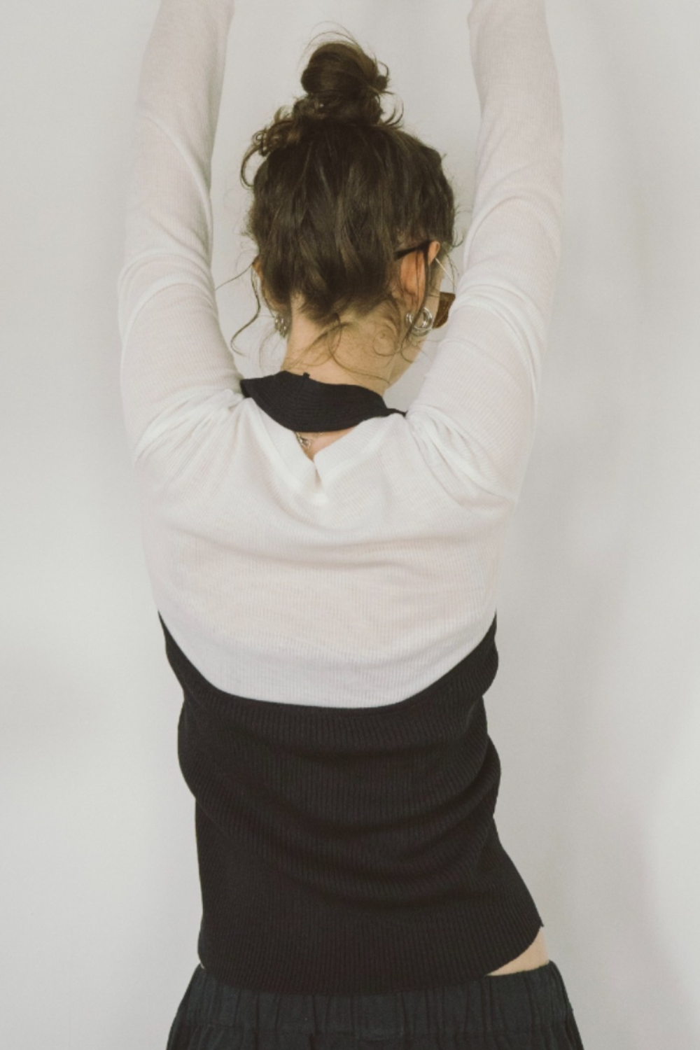 Halter neck knit vest