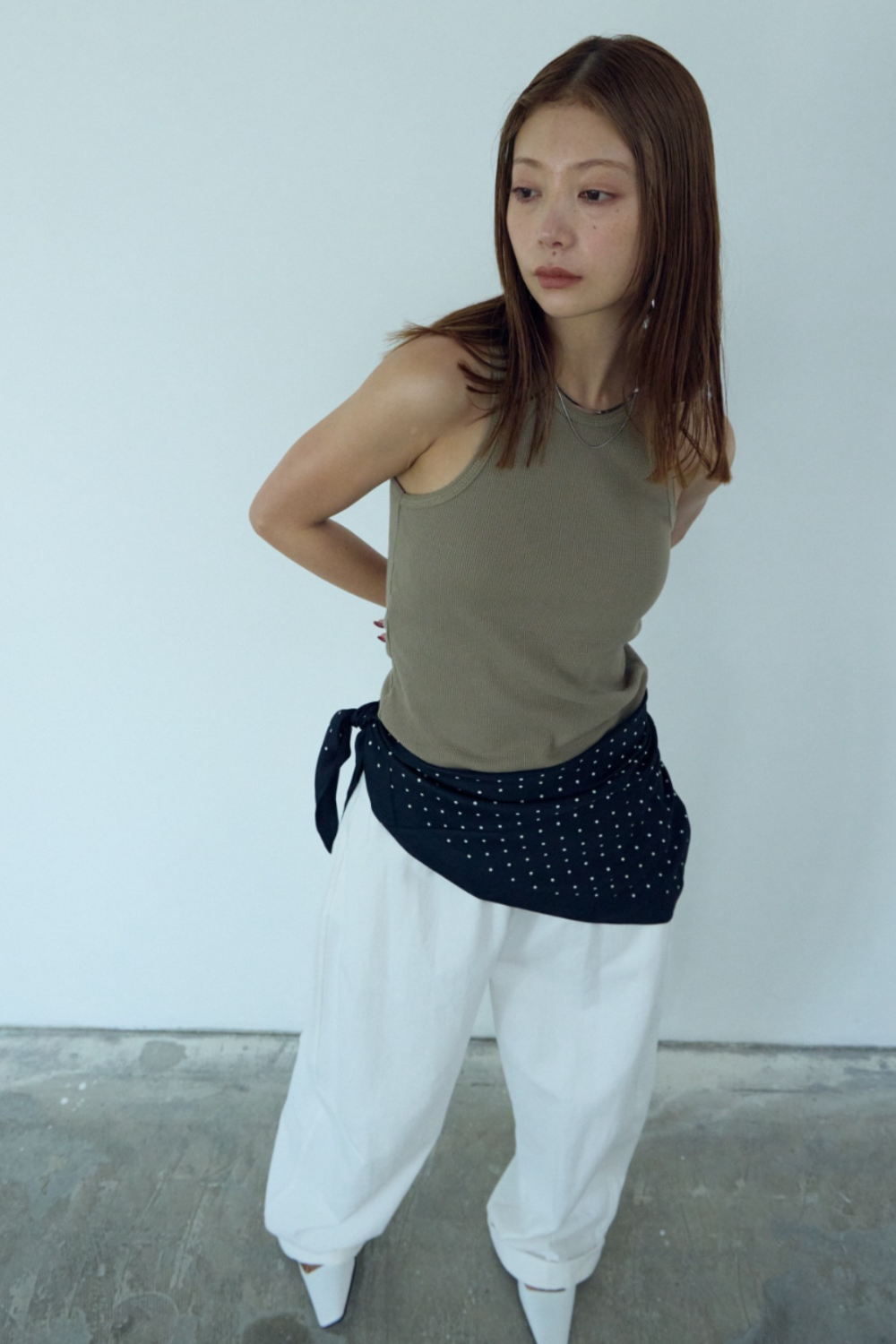 Thermal cup-in tank top