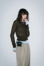 Stud chain pouch