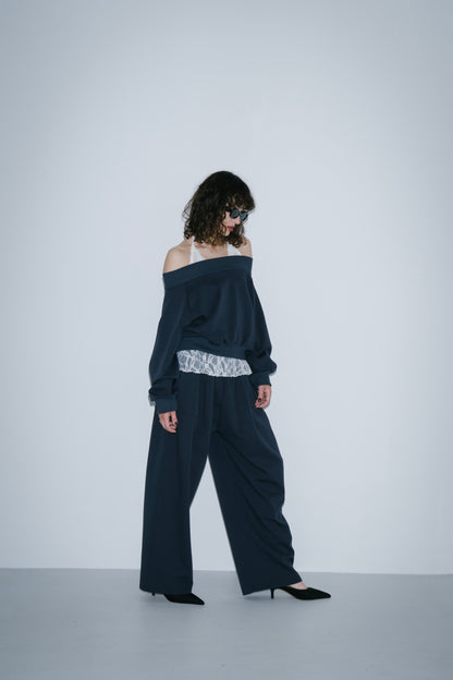 Sweatshirt-touch off-shoulder tops