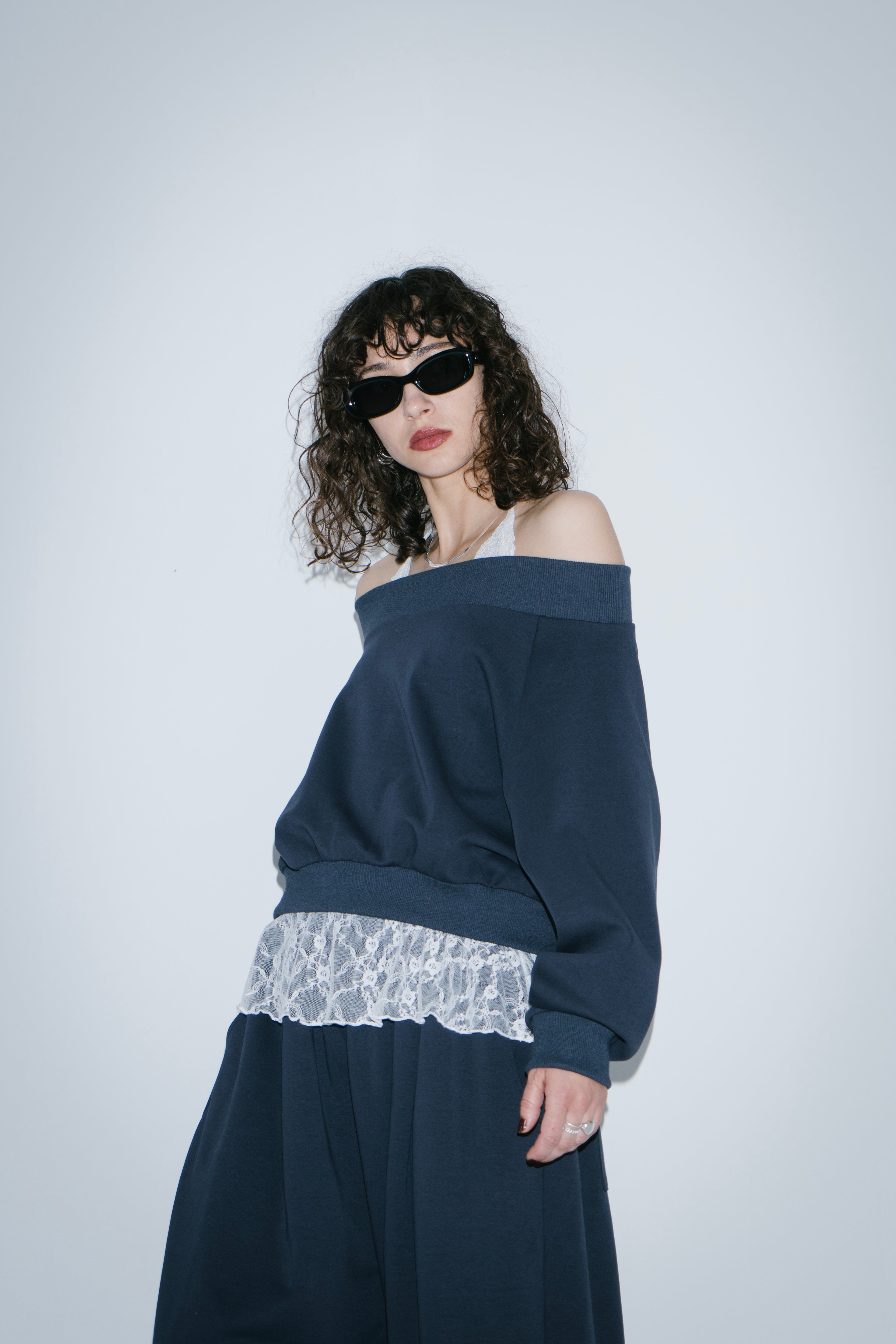 Sweatshirt-touch off-shoulder tops