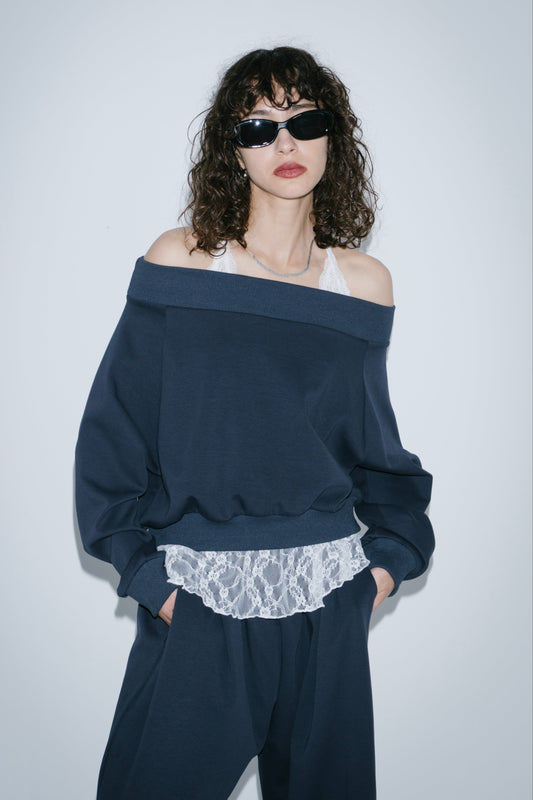 Sweatshirt-touch off-shoulder tops