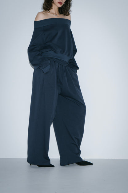 Sweat touch tuck pants