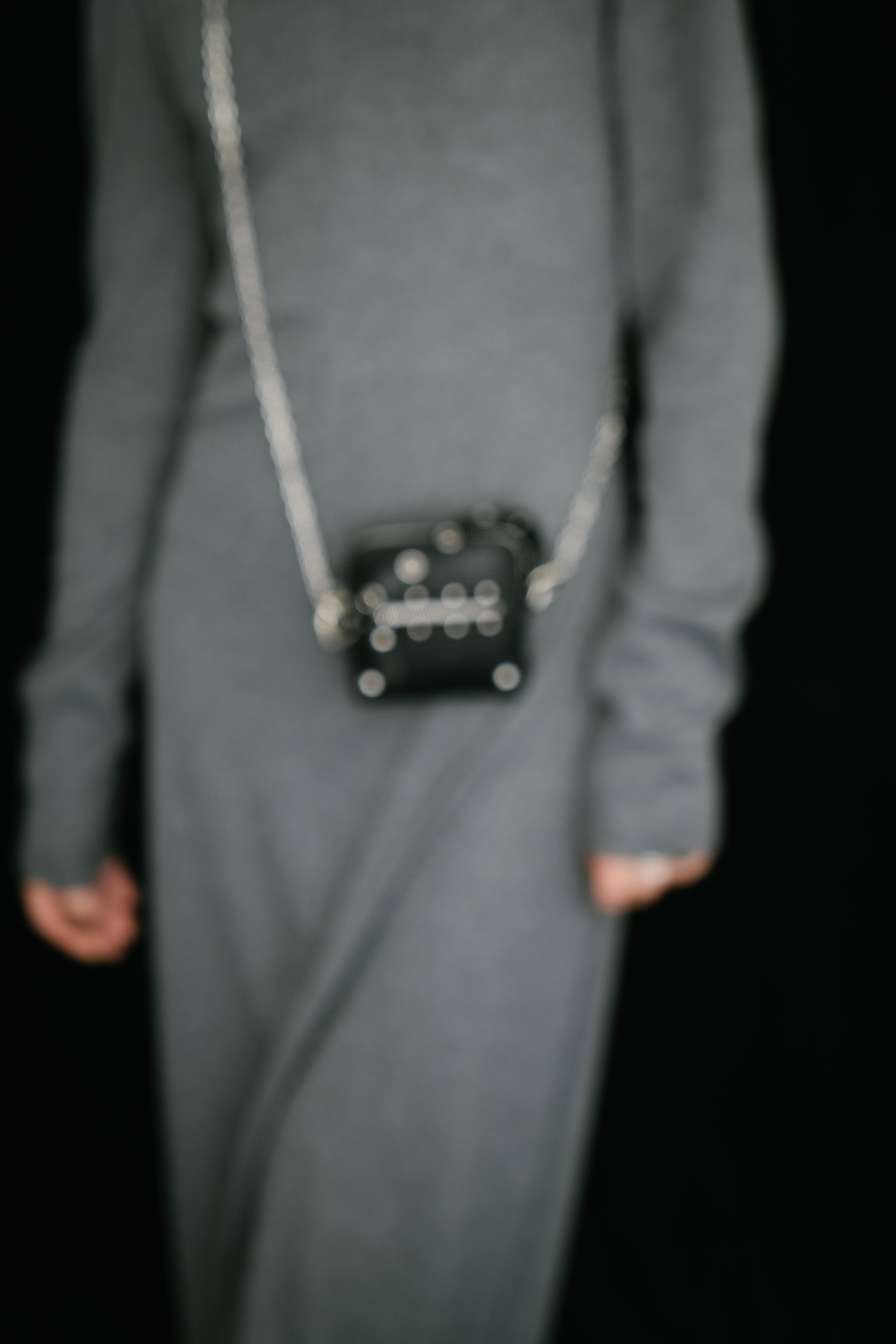 Stud chain pouch