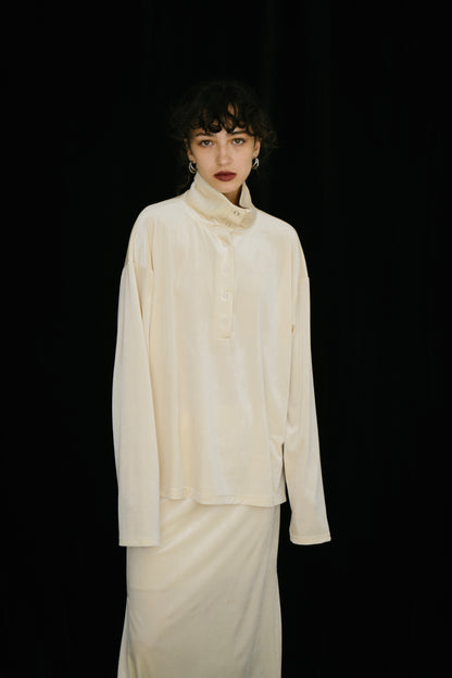 Stand collar velour tops