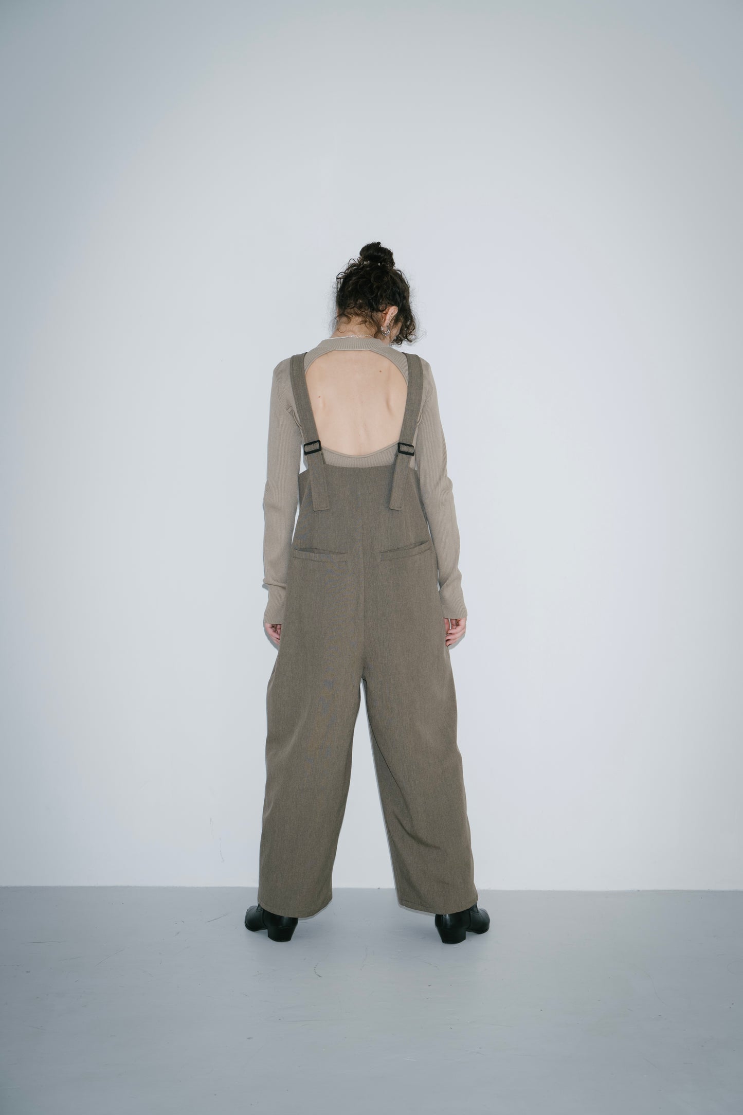 Back open rib knit