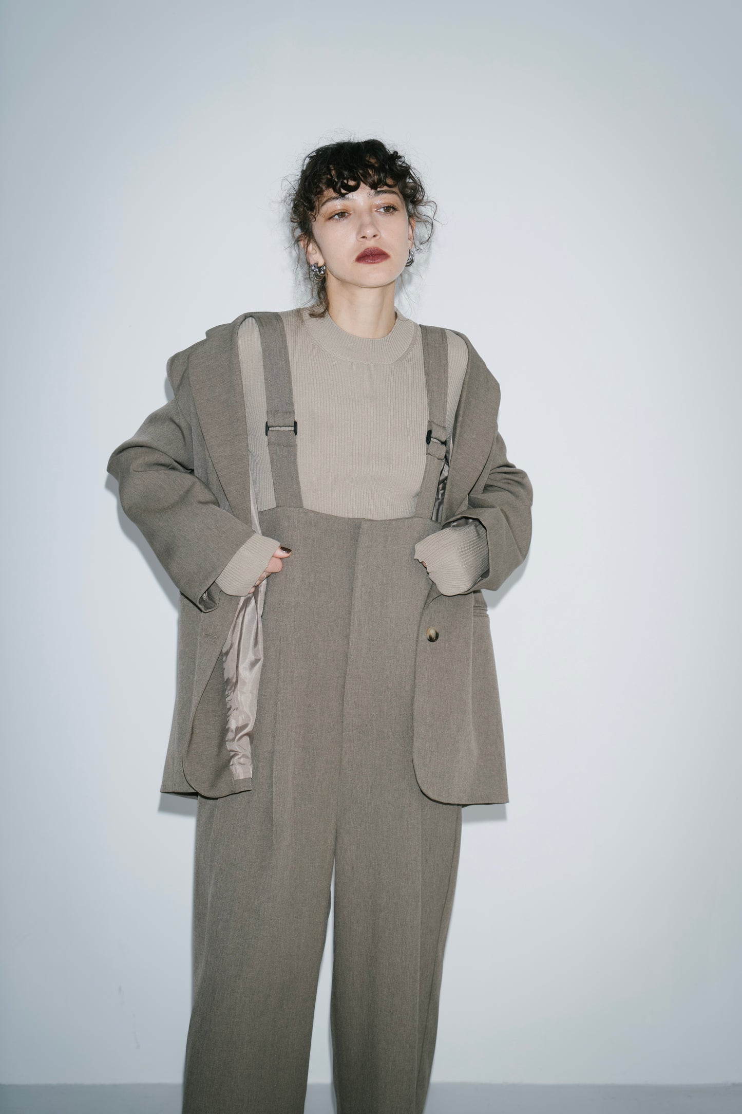Back open rib knit