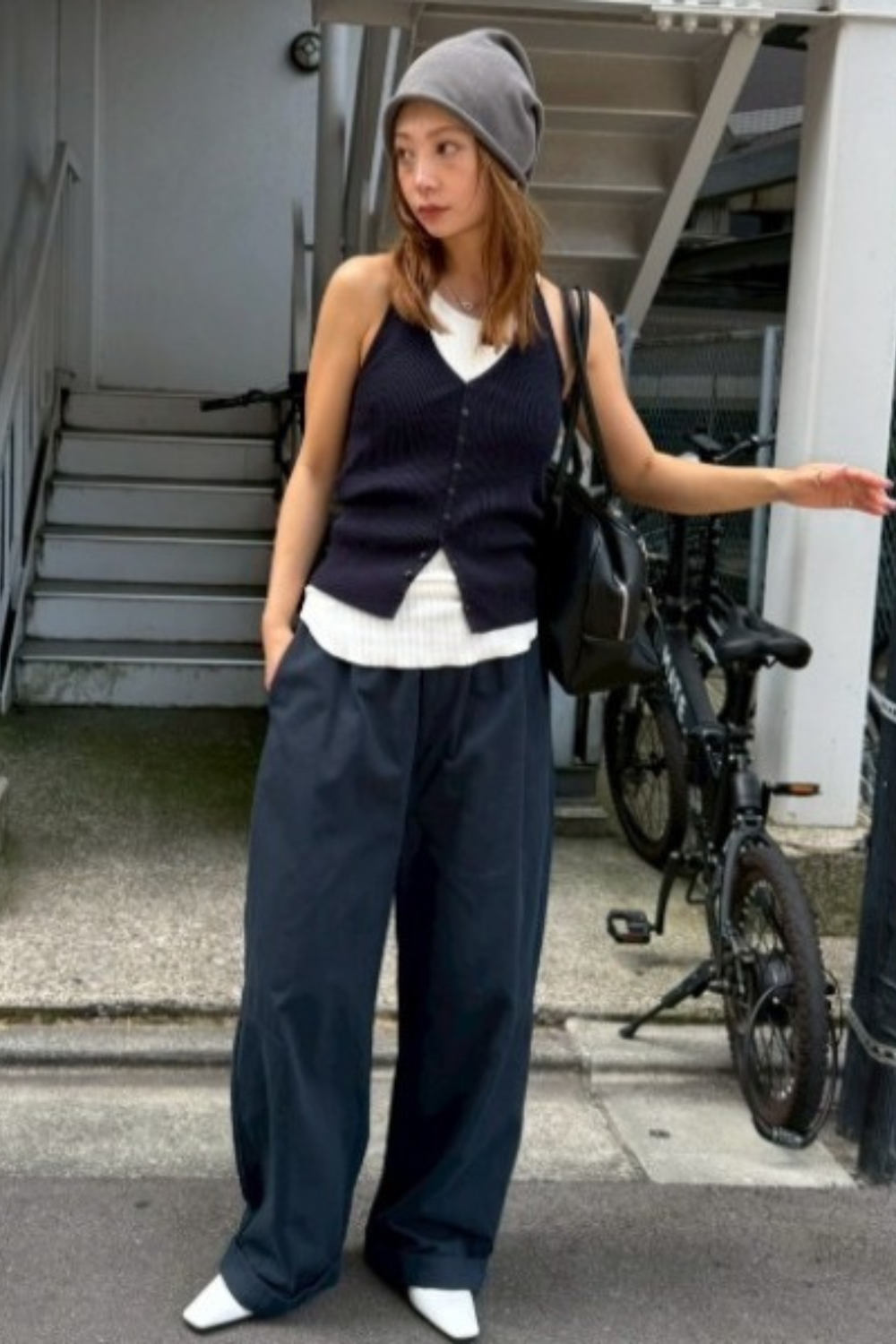 Halter neck knit vest