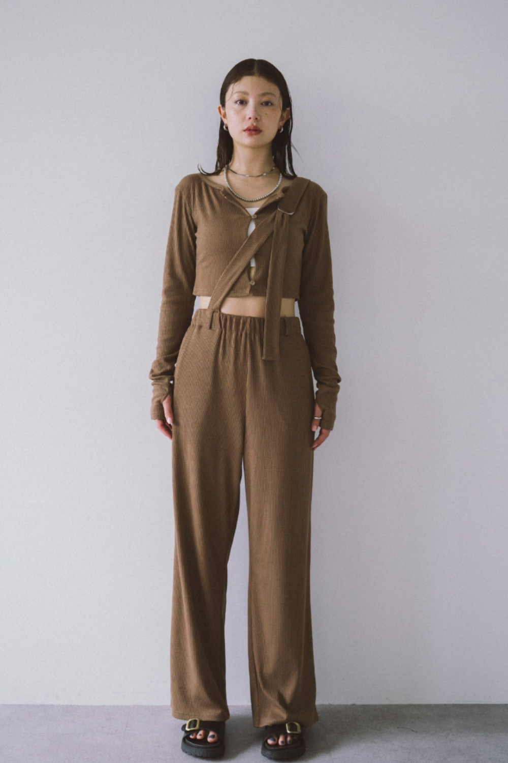 Shoulder belt rib pants