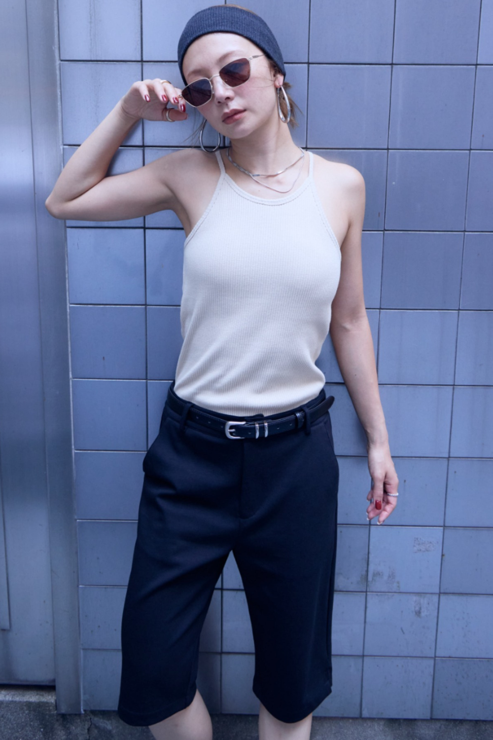 Slit hem capri pants