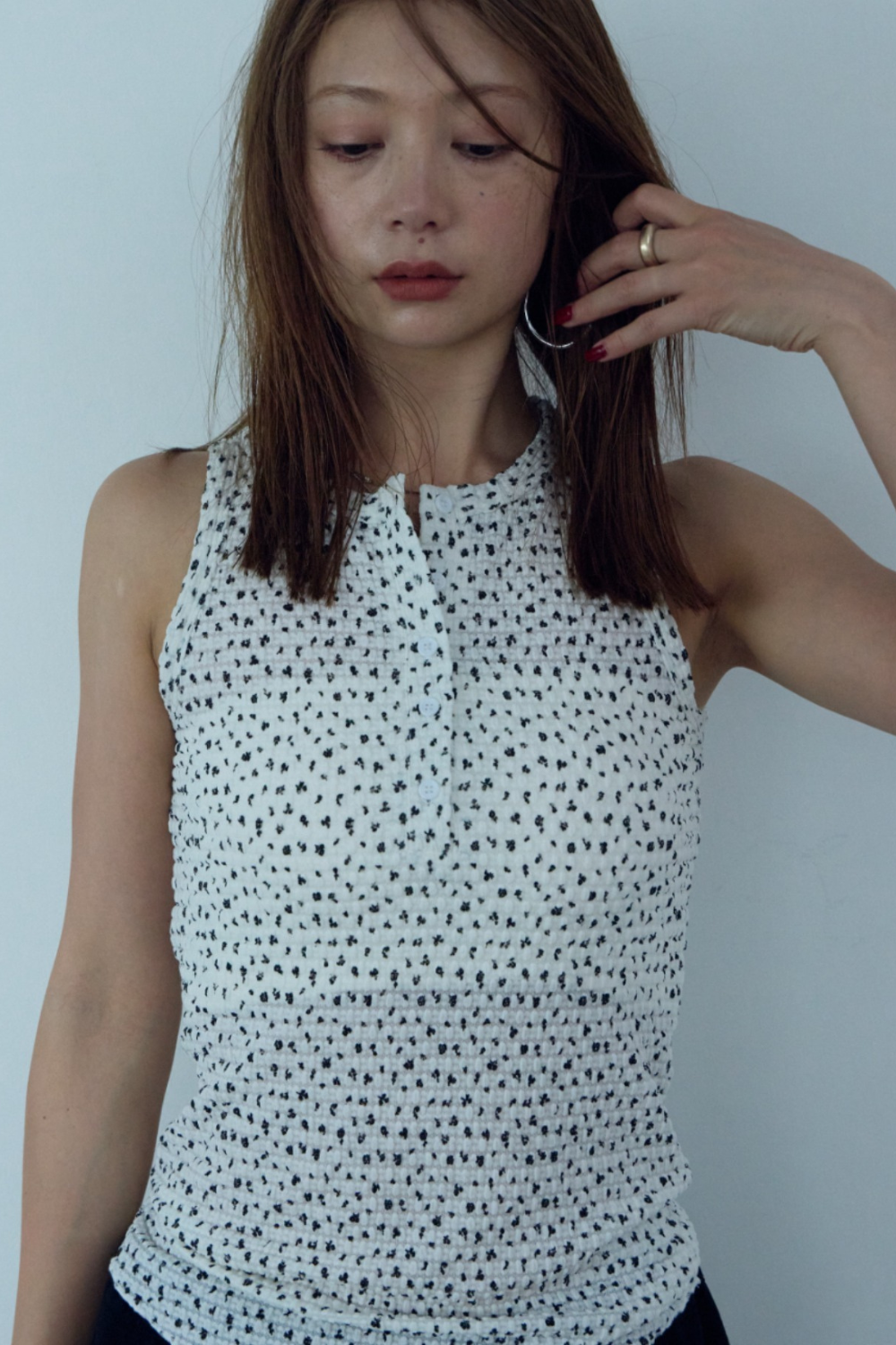 Flower henry neck tank top