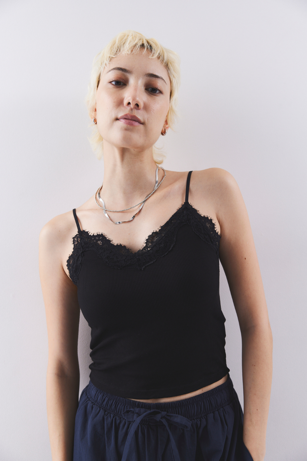Cup in lace camisole