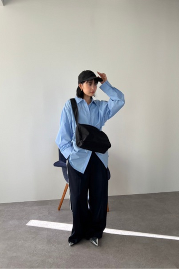 完売品　新品タグ付き　HANNE オーバーサイズ2wayスリーブシャツ HANNE（アン）の「【Mikako collaboration】オーバーサイズ2WAY