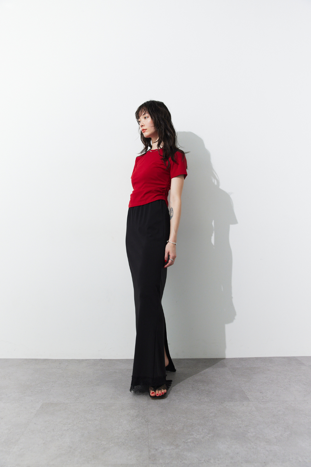 Side gather compact TEE