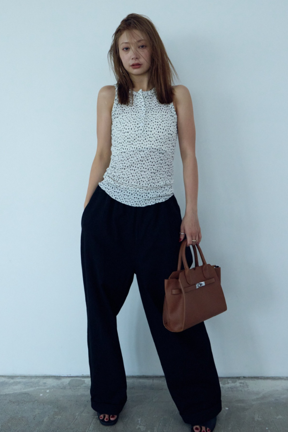 Flower henry neck tank top