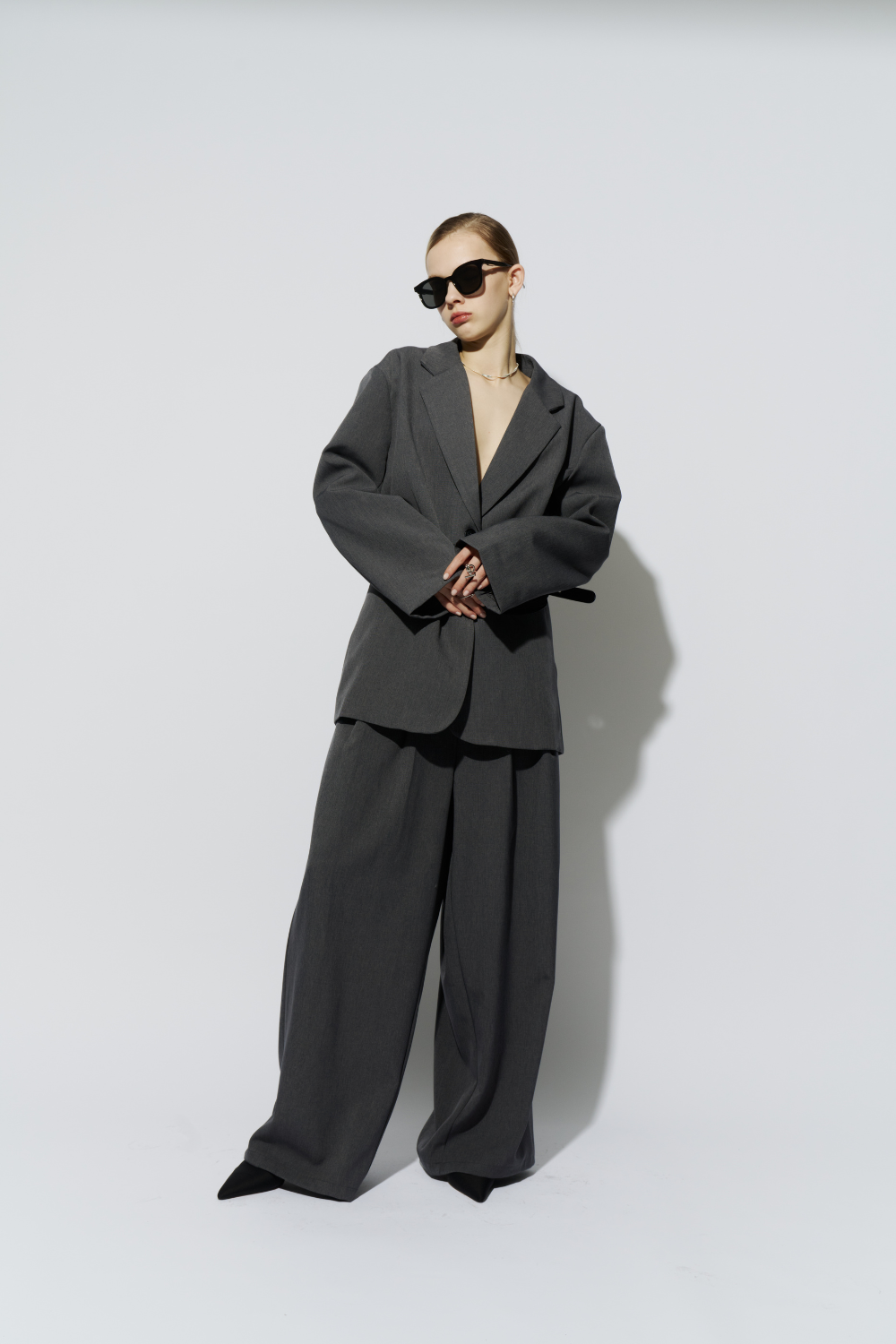 2-tuck wide pants