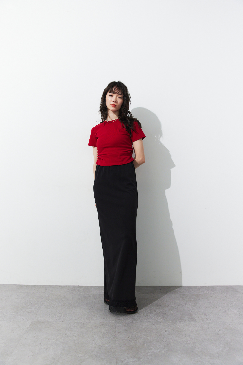 Side gather compact TEE