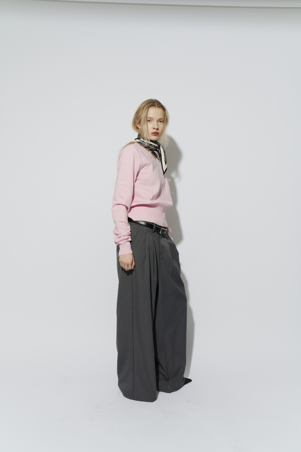 2-tuck wide pants