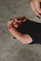 Crew neck compact knit pullover
